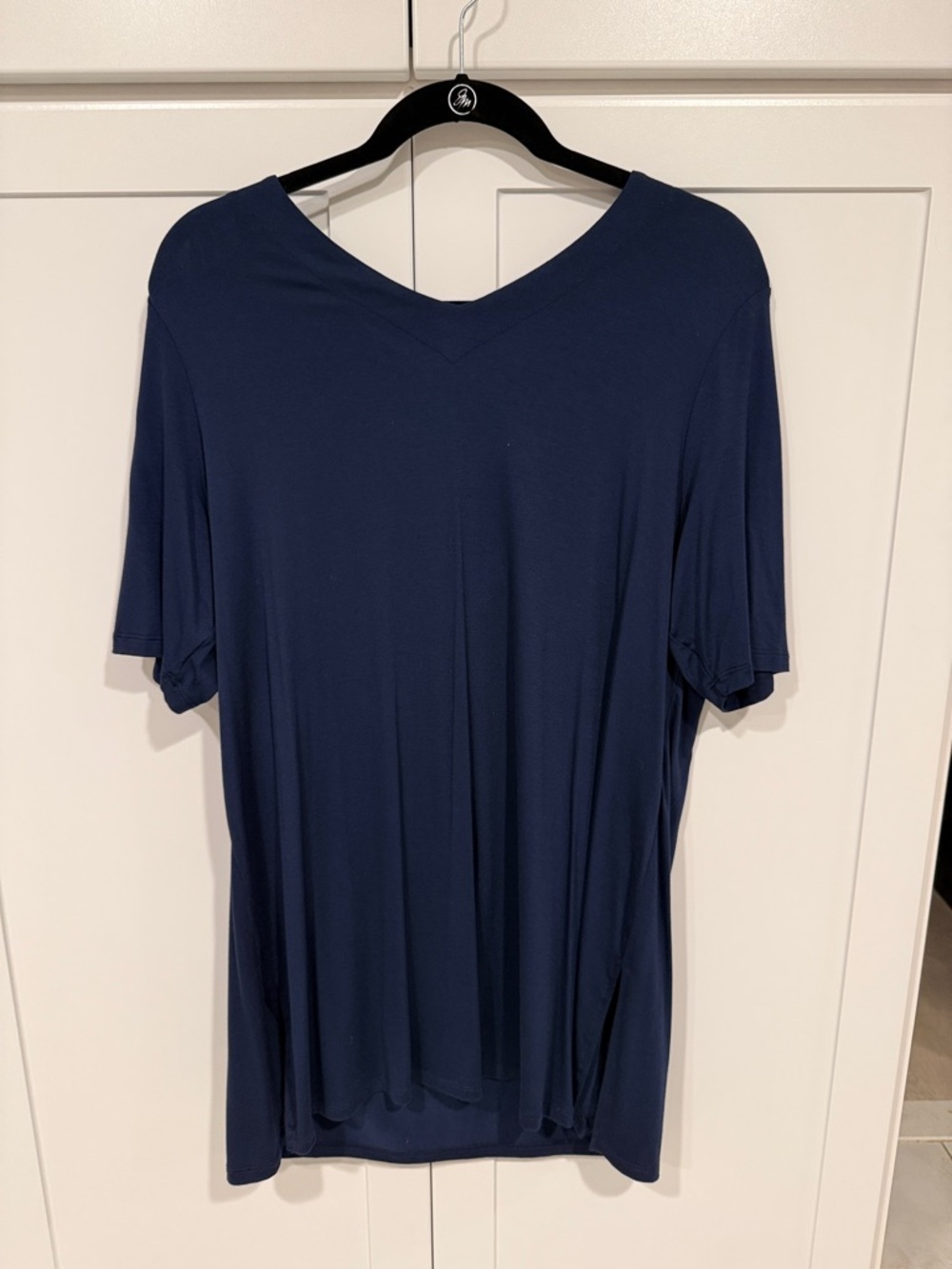 Chico's Navy V-Neck Short Sleeve Tee